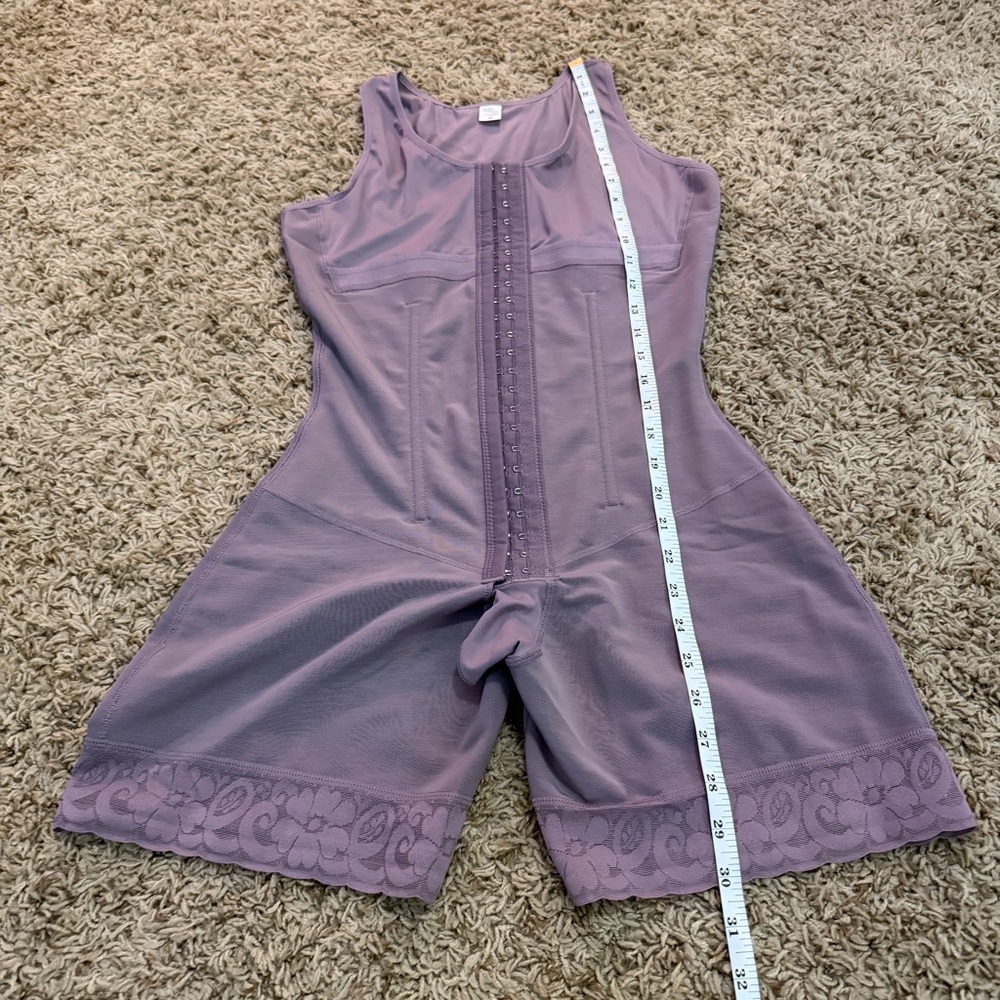 NWOT Lilac Purple Shapewear Fajas Bodysuit - Picture 11 of 15